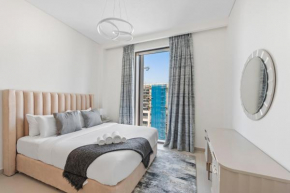 Superb 1BR Apt Creek Beach